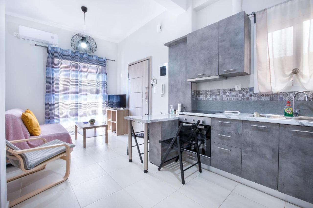 Urban Lifestyle Apartment In Le Pirée Extérieur photo